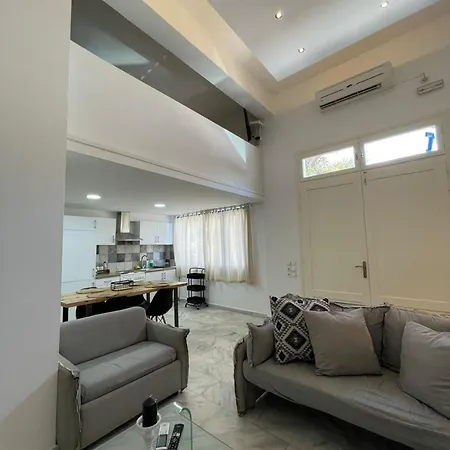 Stella's Loft In Center Of Appartement