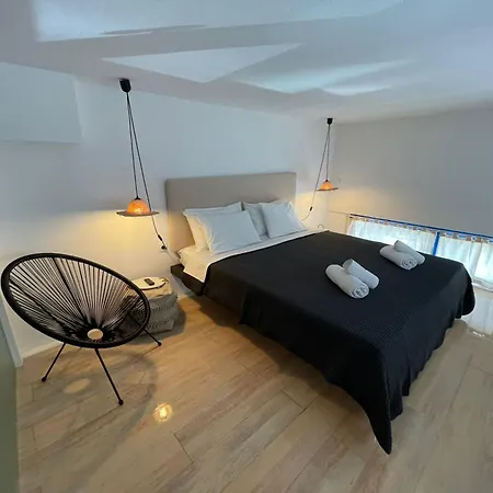 Stella's Loft In Center Of Tínos