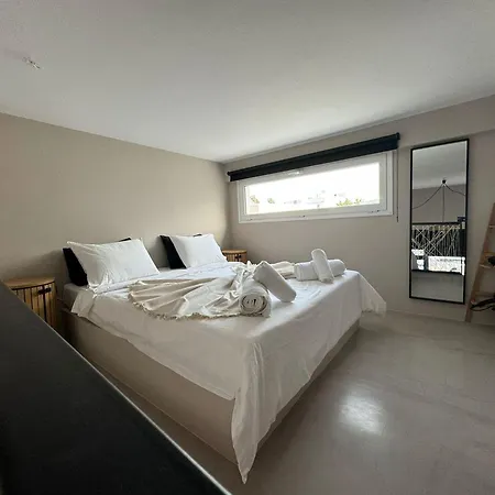 아파트 Stella's Loft In Center Of Tínos
