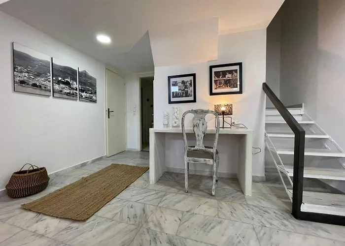 Apartment Stella's Loft In Center Of Tinos